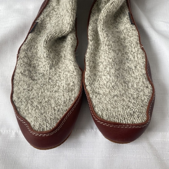ACORN Slipper Sock Womens 7.5 to 8.5 Brown Suede w Gray Rag Wool Mid Calf Upper - Picture 2 of 6